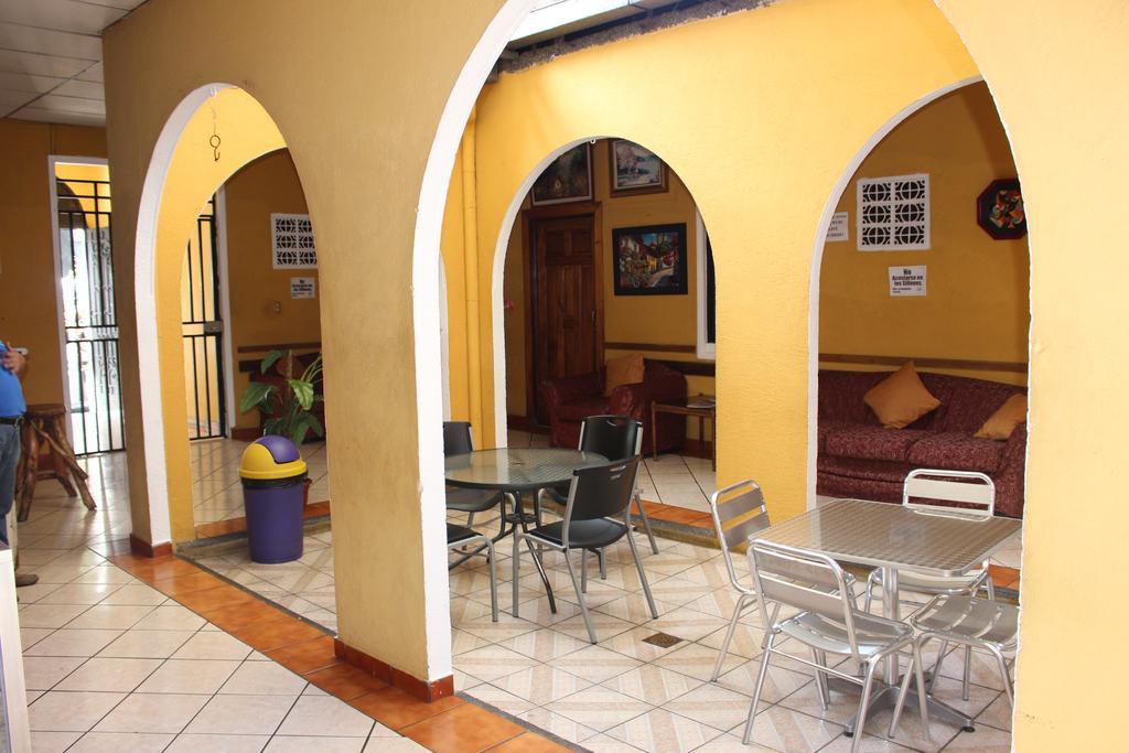 Hotel Pasadena II سان سلفادور المظهر الخارجي الصورة