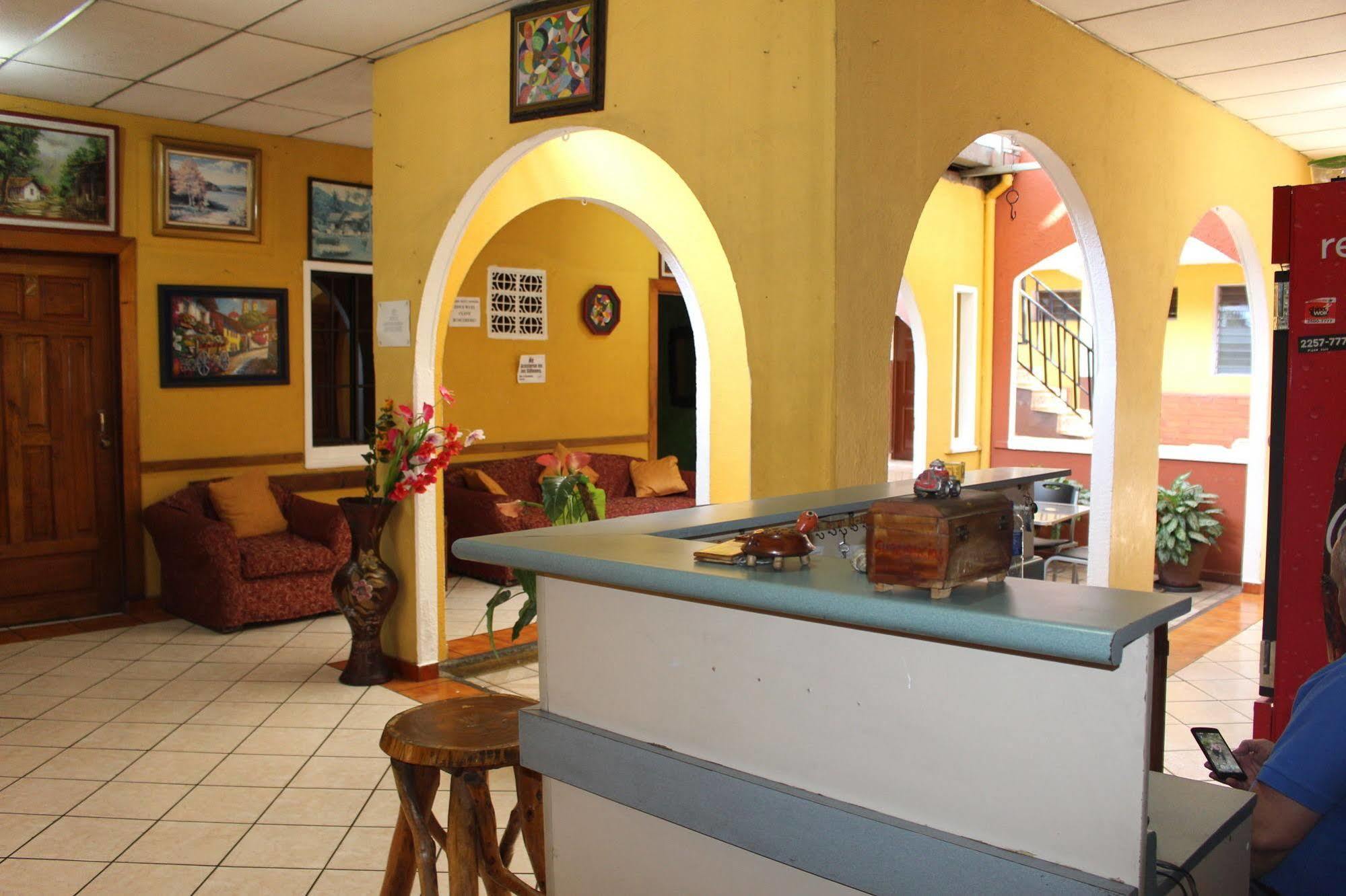 Hotel Pasadena II سان سلفادور المظهر الخارجي الصورة