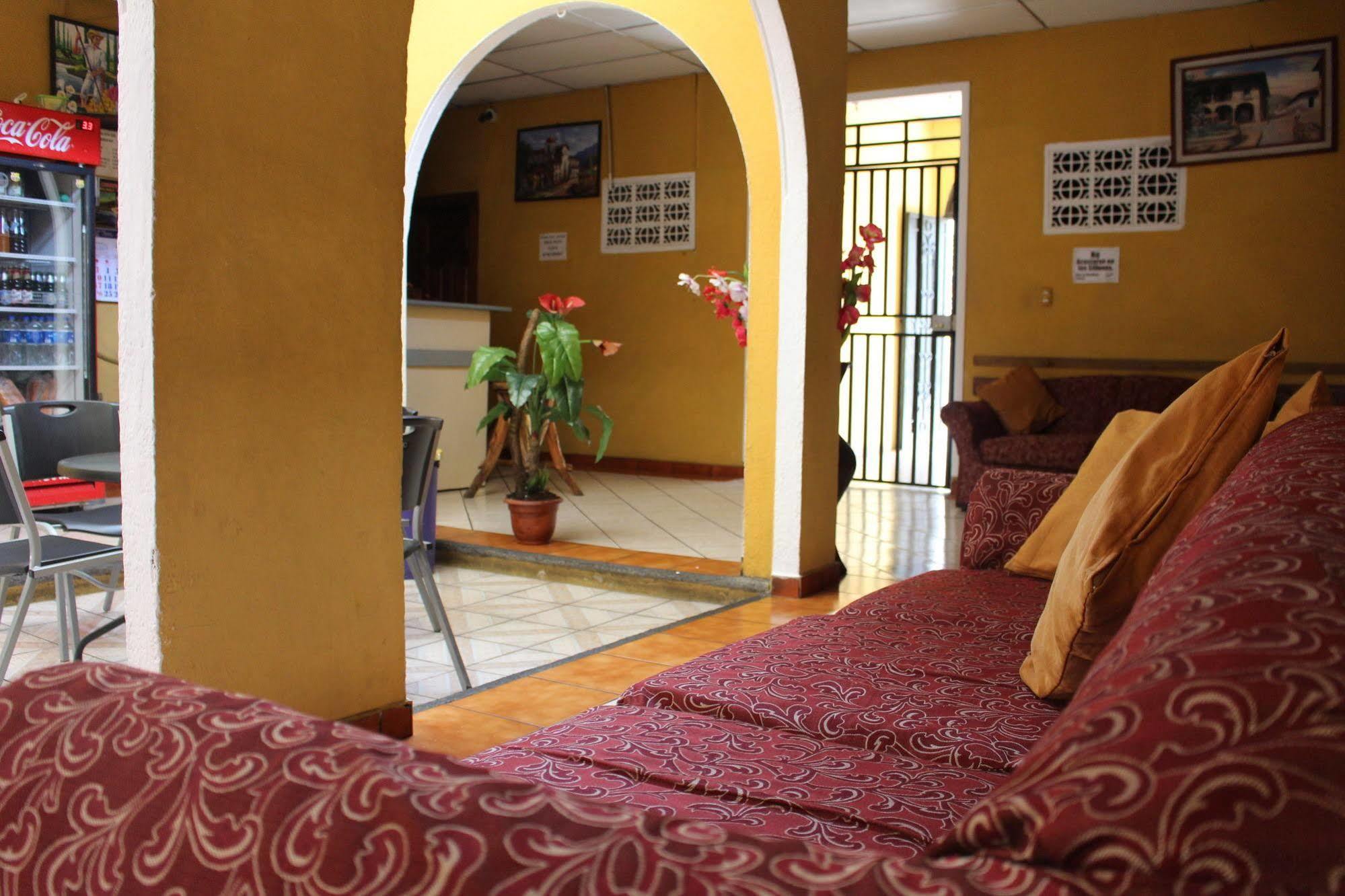 Hotel Pasadena II سان سلفادور المظهر الخارجي الصورة